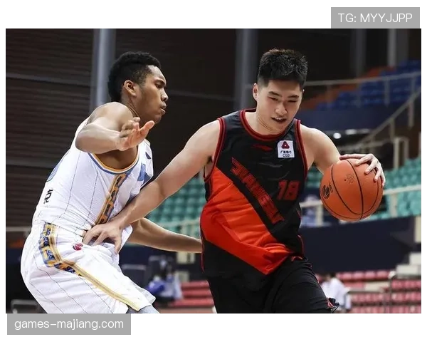 广东内线短板暴露明显 对阵强队篮板保护成隐患